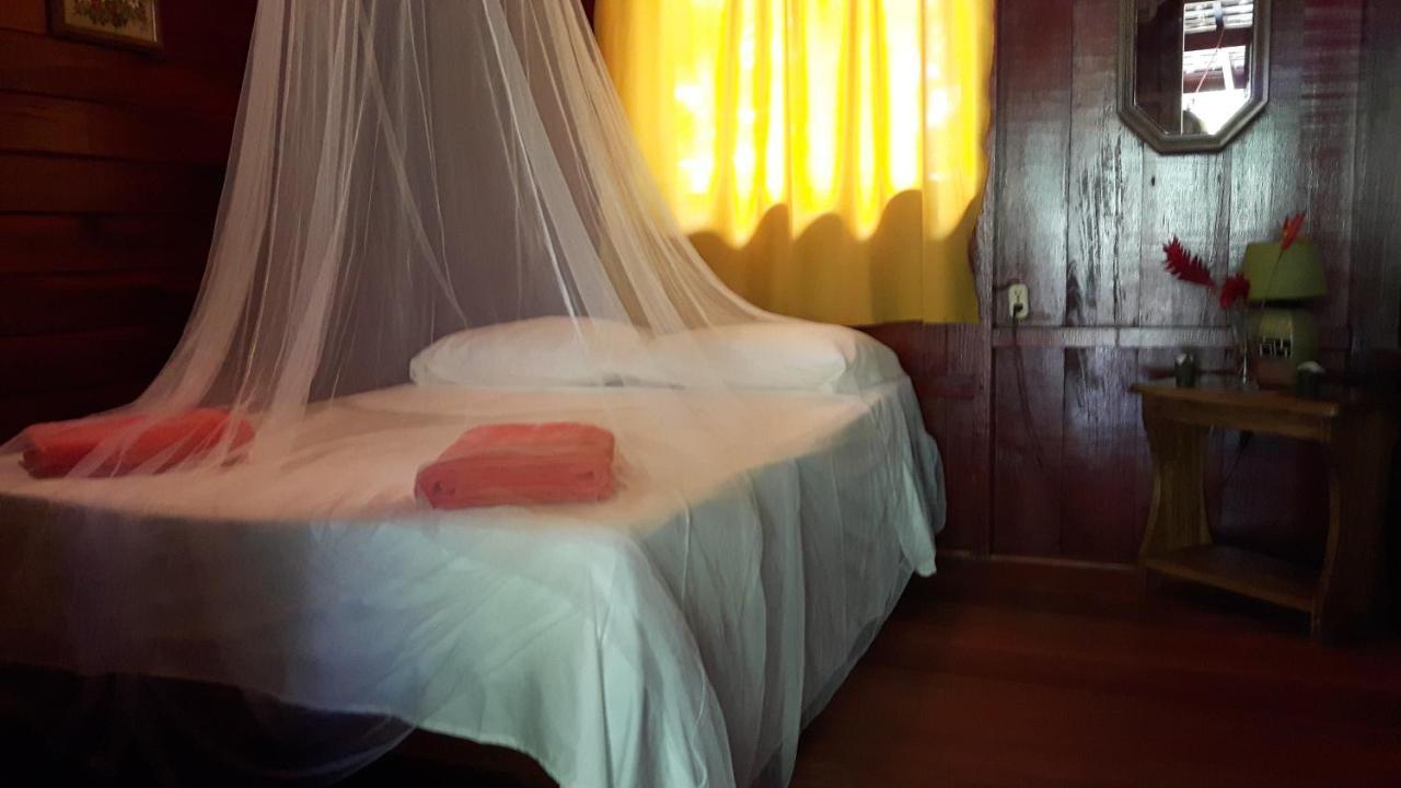 Cabinas Nirvana Ecolodge Inn Cahuita